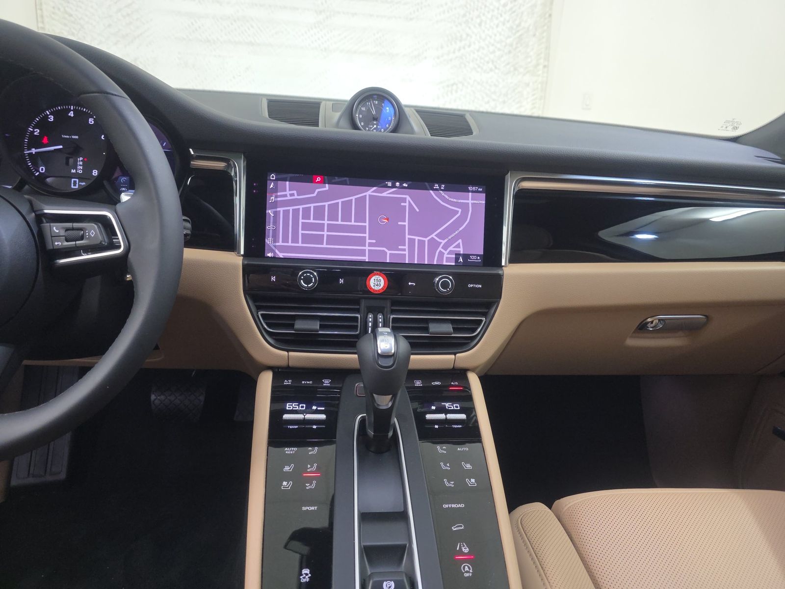 2026 Porsche Macan Base AWD