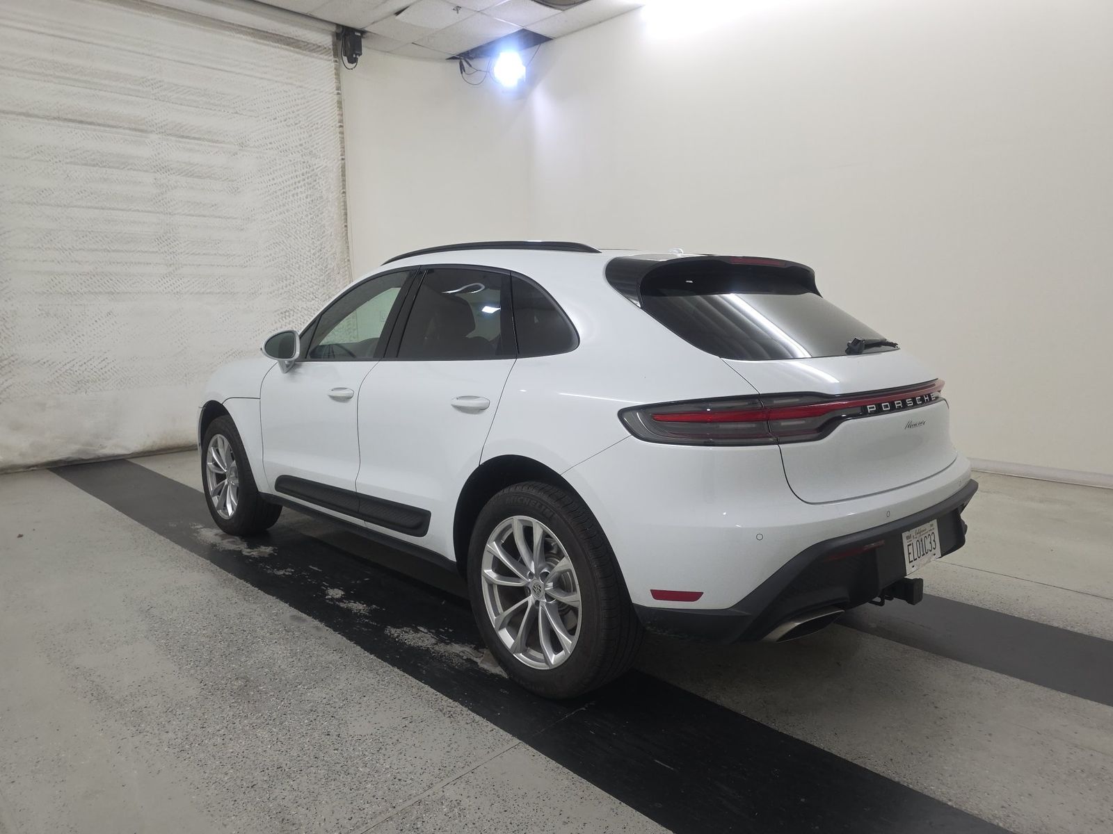 2026 Porsche Macan Base AWD