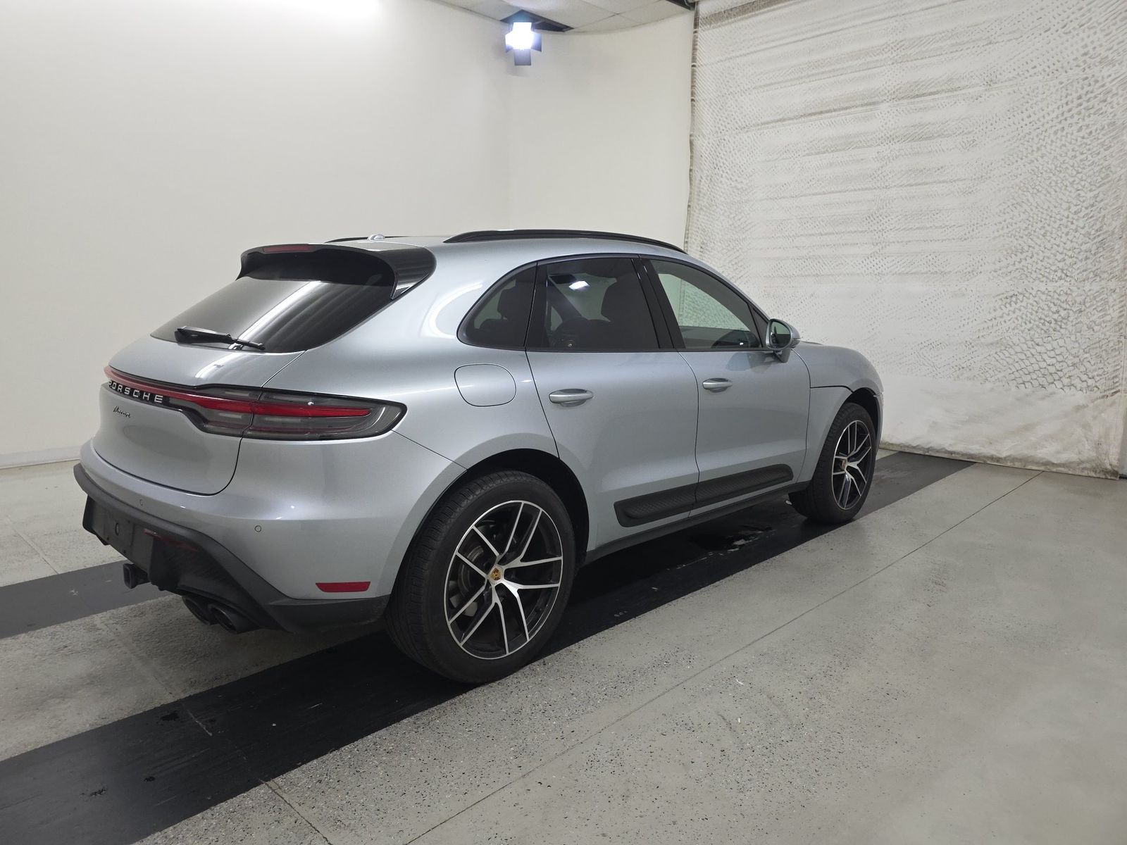 2024 Porsche Macan Base AWD