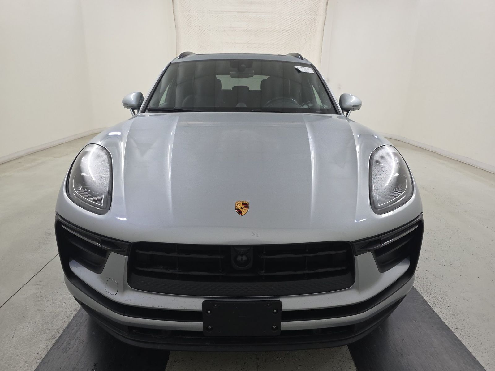 2024 Porsche Macan Base AWD