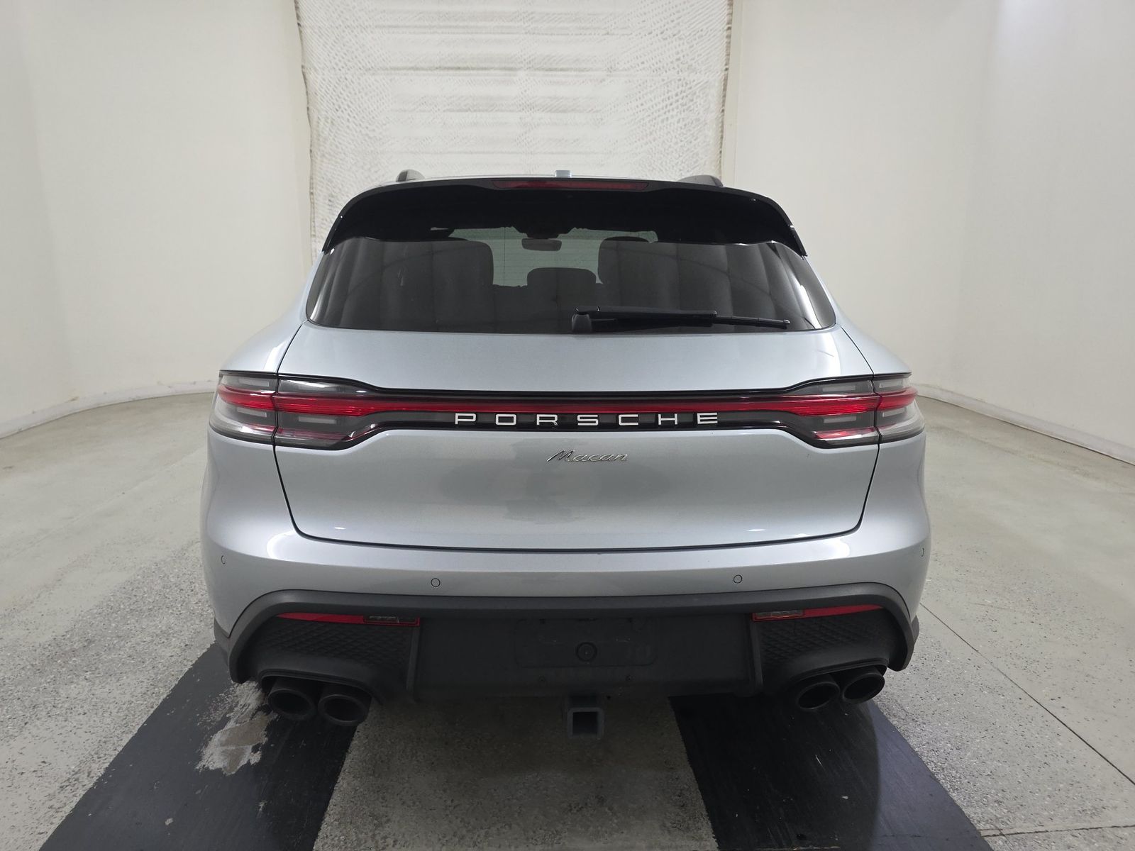2024 Porsche Macan Base AWD