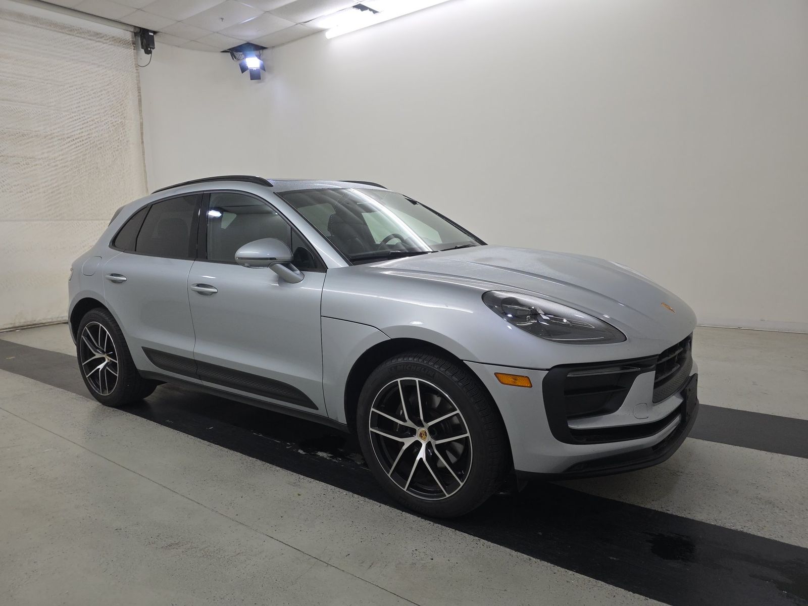 2024 Porsche Macan Base AWD