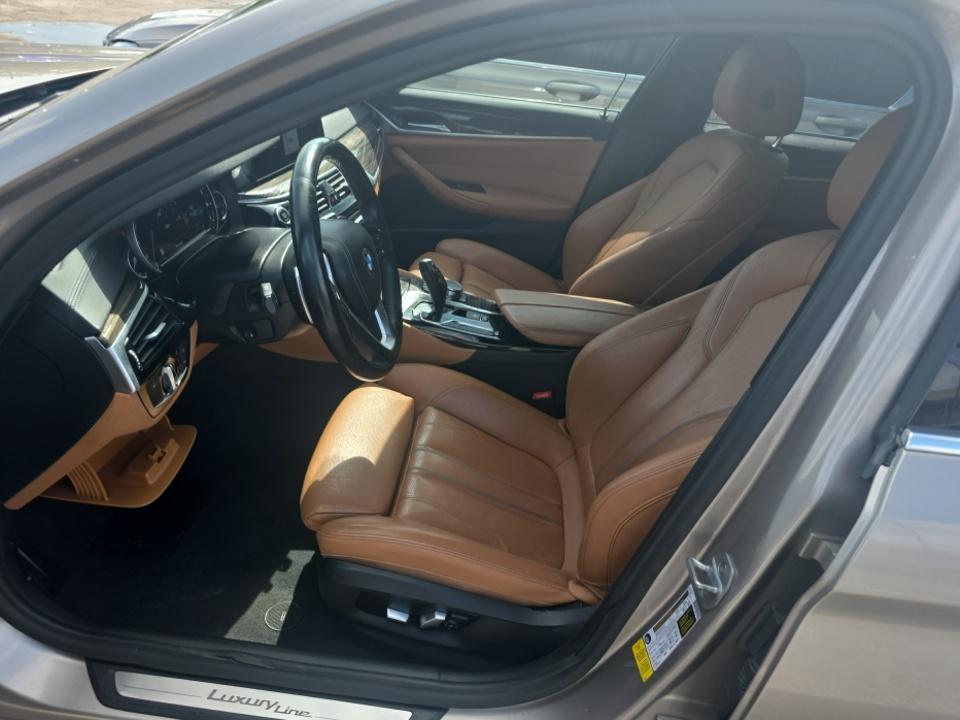 2018 BMW 5 Series 540i RWD