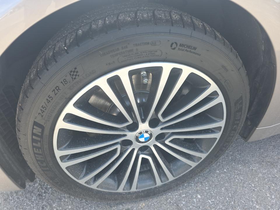 2018 BMW 5 Series 540i RWD