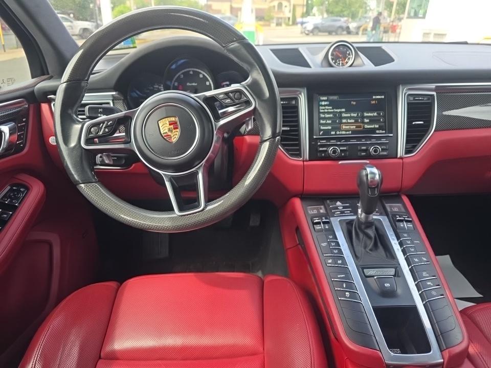 2015 Porsche Macan Turbo AWD