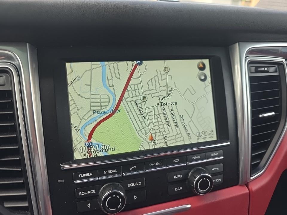 2015 Porsche Macan Turbo AWD