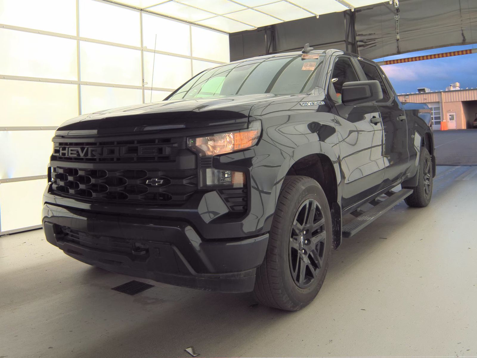 2023 Chevrolet Silverado 1500 Custom AWD