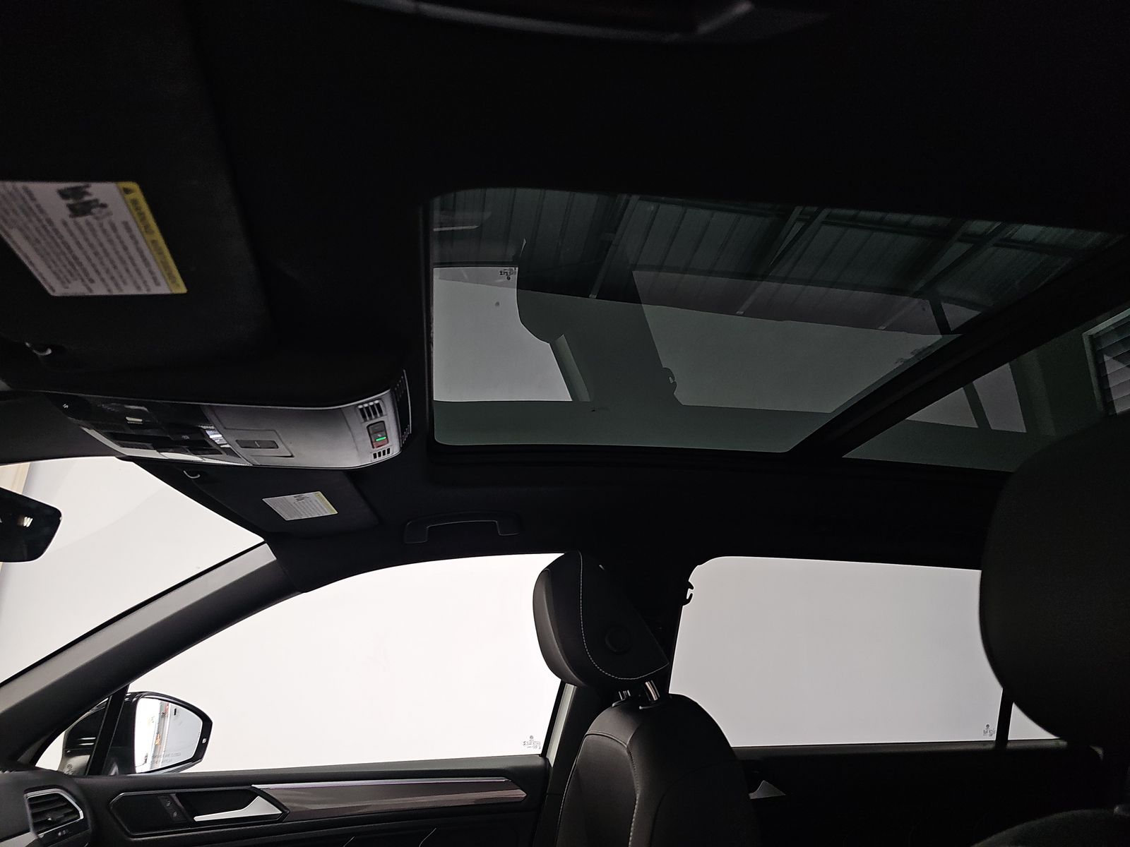 2023 Volkswagen Tiguan 2.0T SE R-Line Black AWD