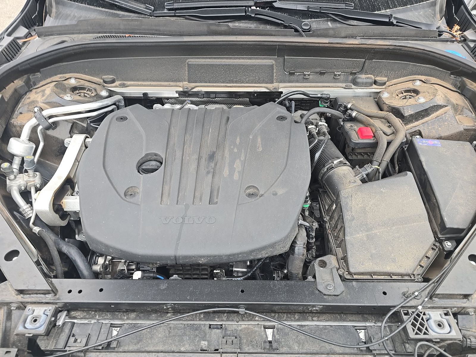 2025 Volvo XC60 B5 Core FWD