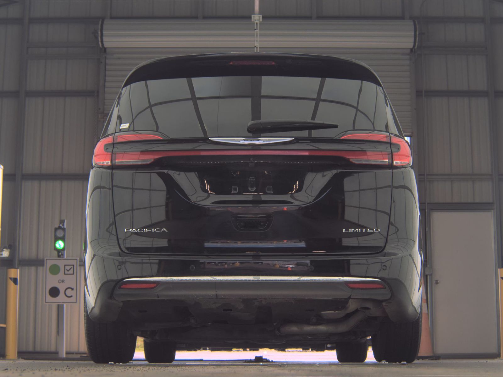 2026 Chrysler Pacifica Limited FWD
