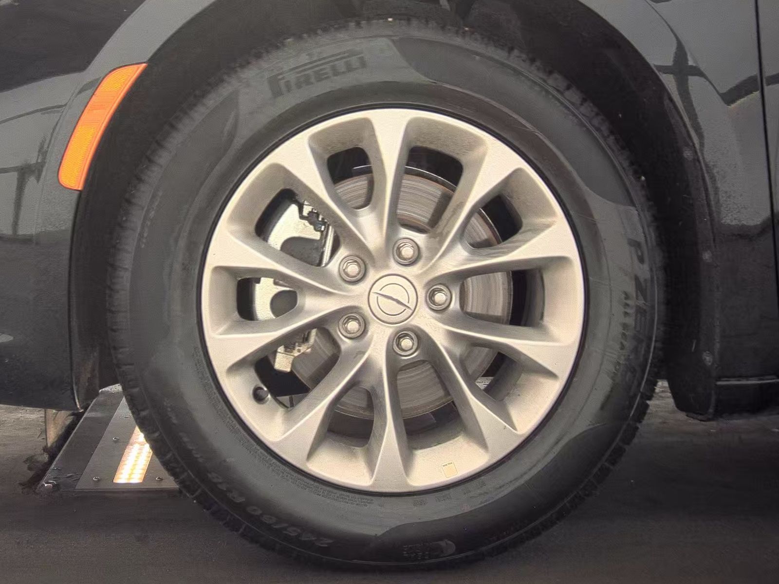 2026 Chrysler Pacifica Limited FWD