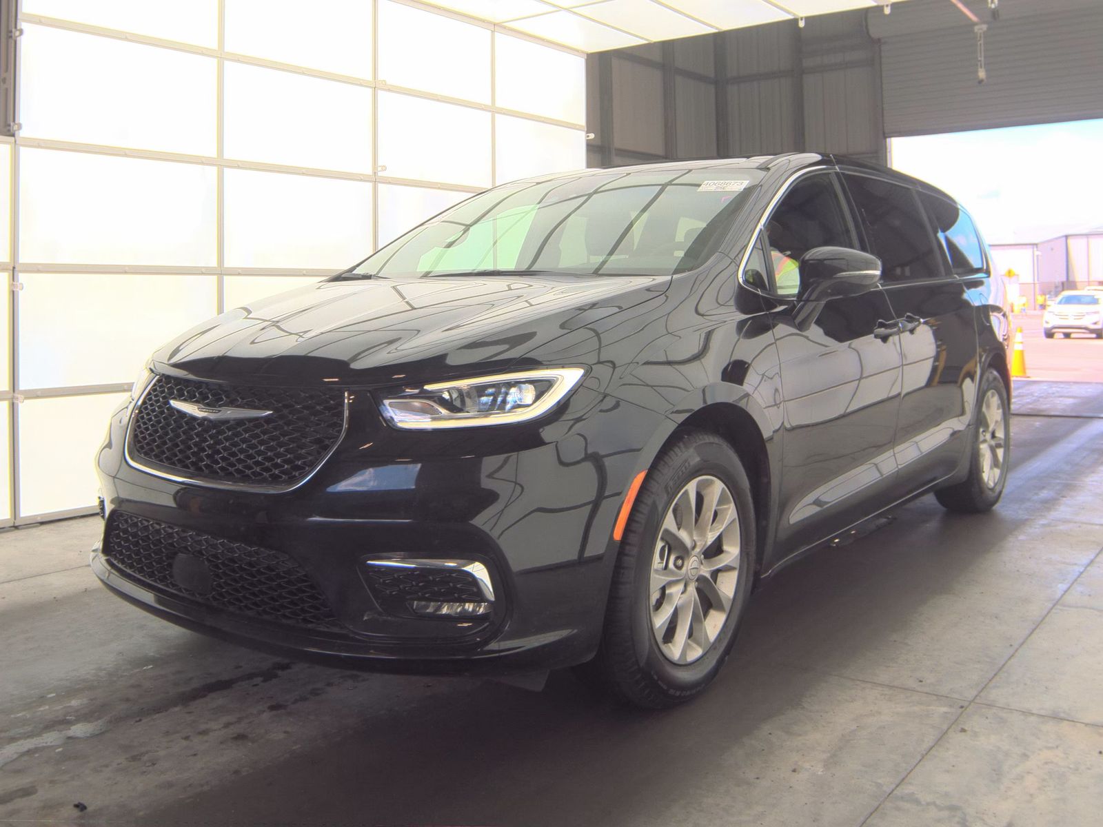 2026 Chrysler Pacifica Limited FWD