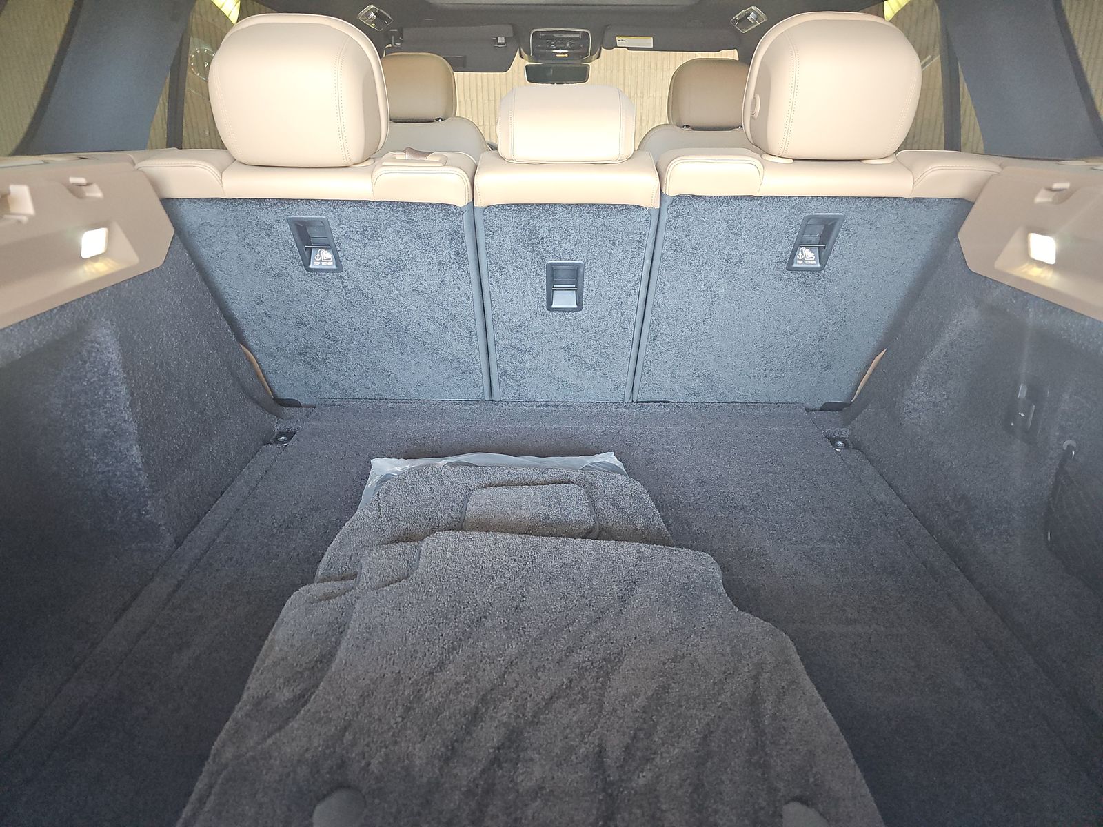 2024 Land Rover Range Rover SE AWD