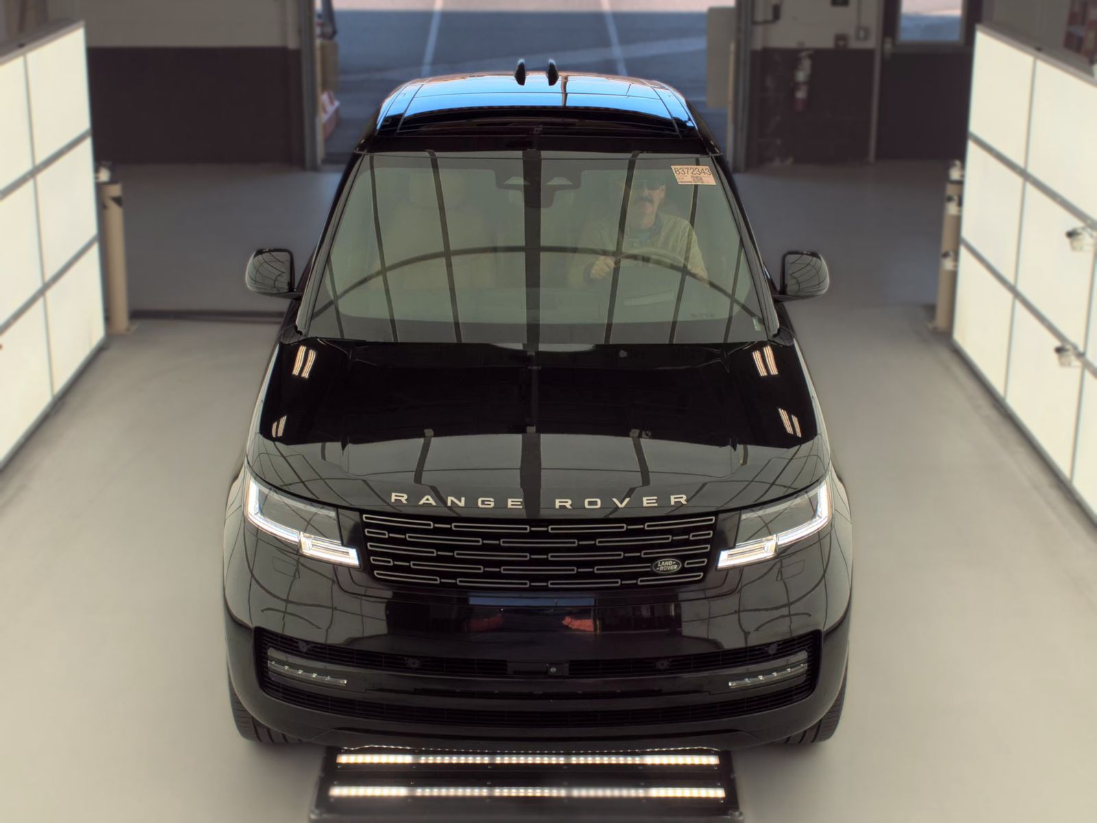 2024 Land Rover Range Rover SE AWD