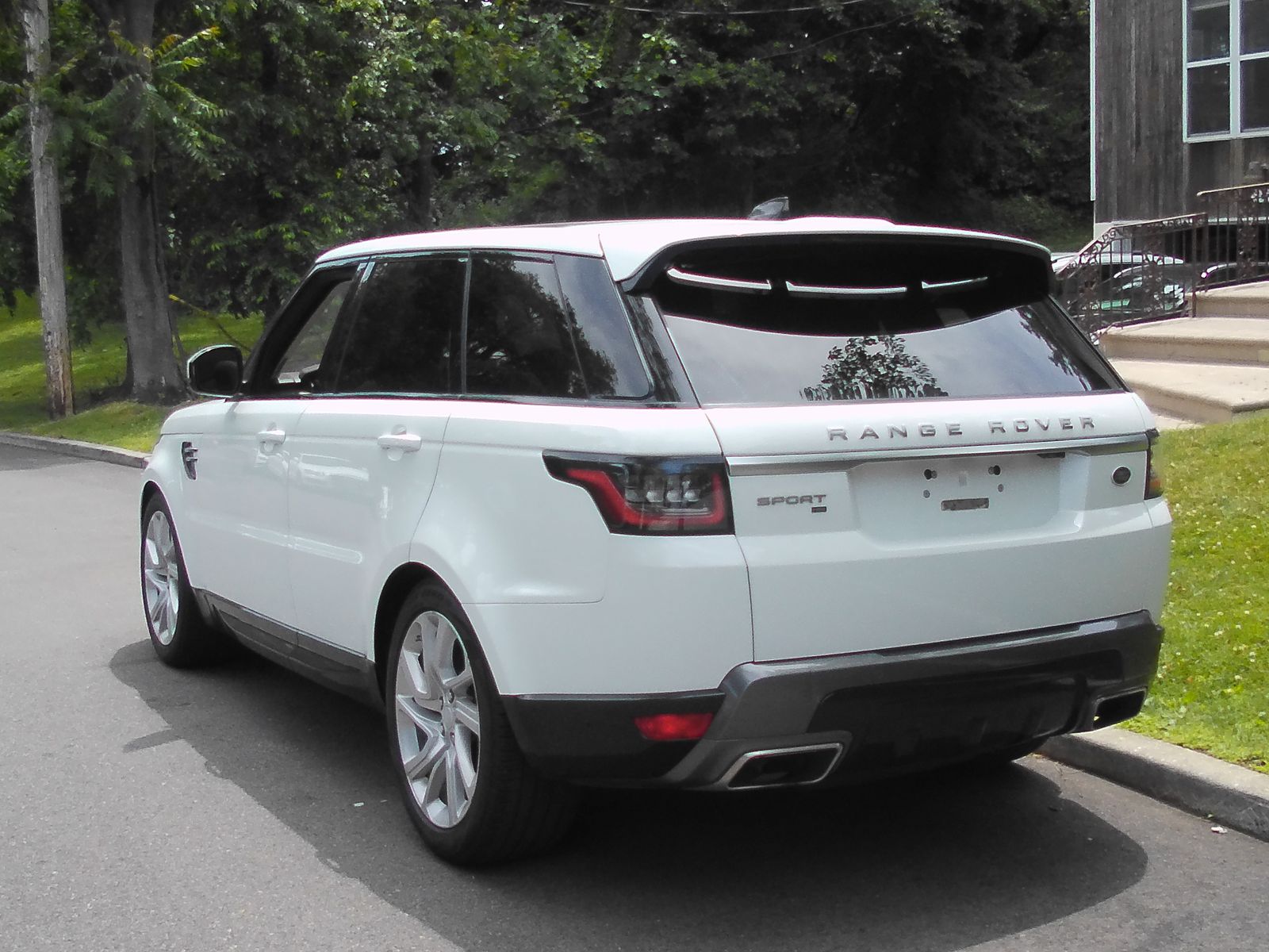 2020 Land Rover Range Rover Sport HSE AWD
