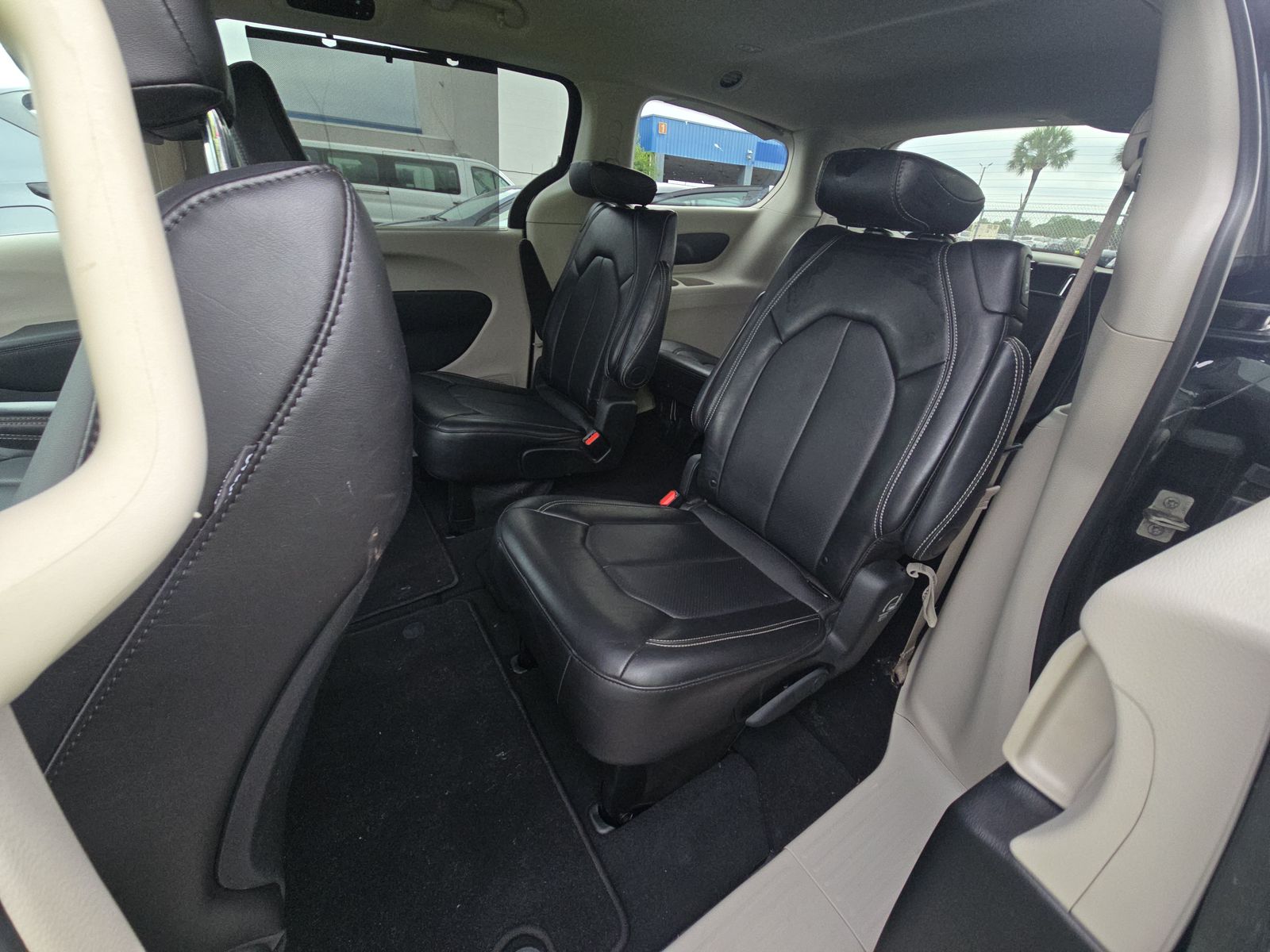 2024 Chrysler Pacifica Touring L FWD