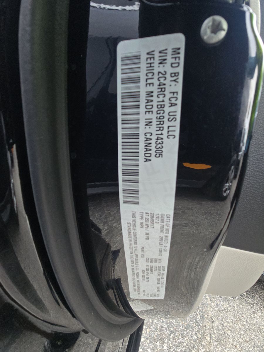 2024 Chrysler Pacifica Touring L FWD