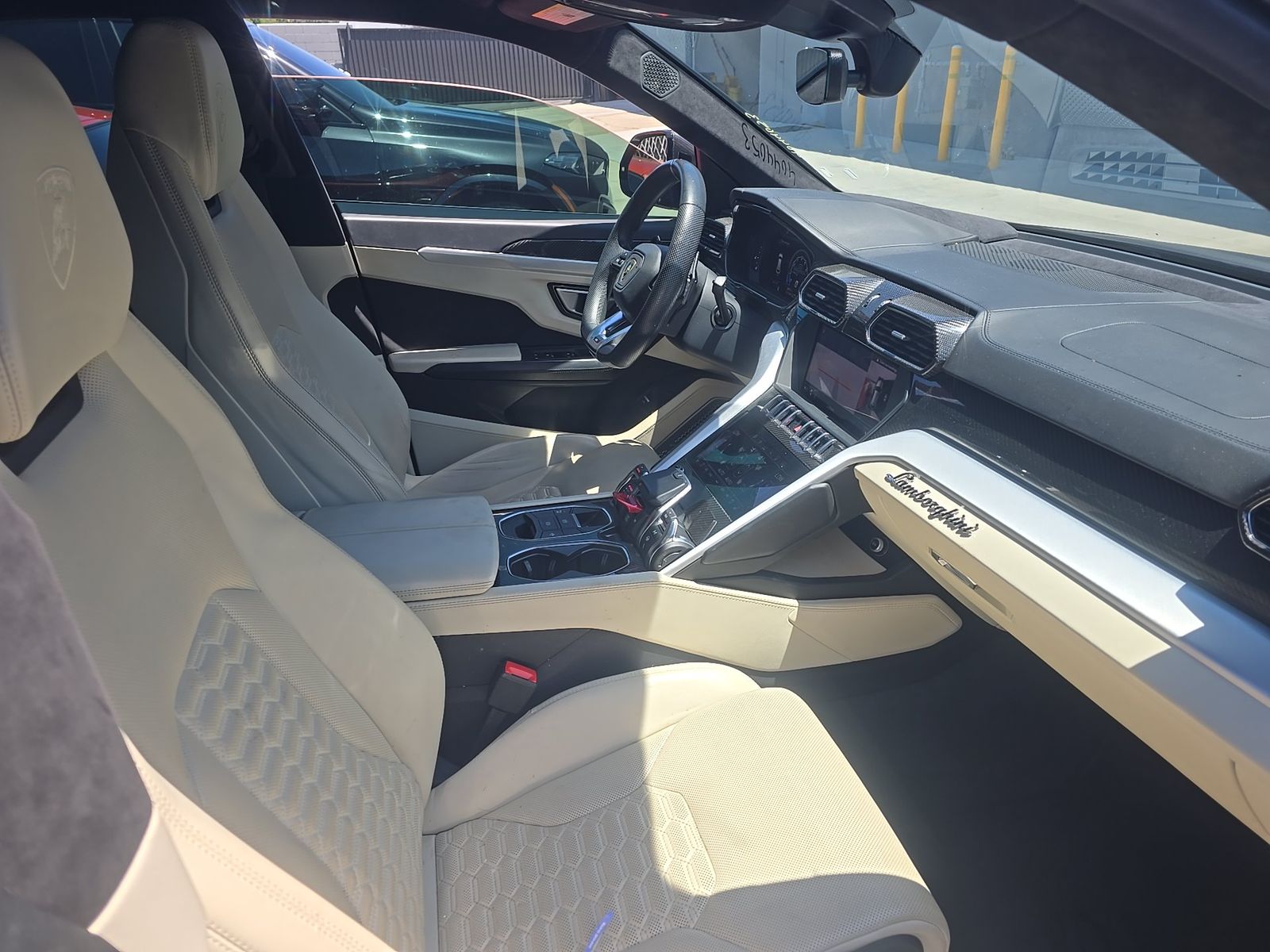 2019 Lamborghini Urus Base AWD