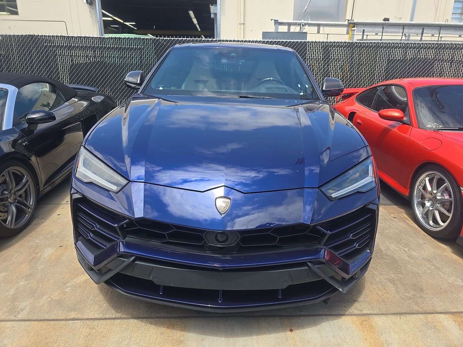 2019 Lamborghini Urus Base AWD