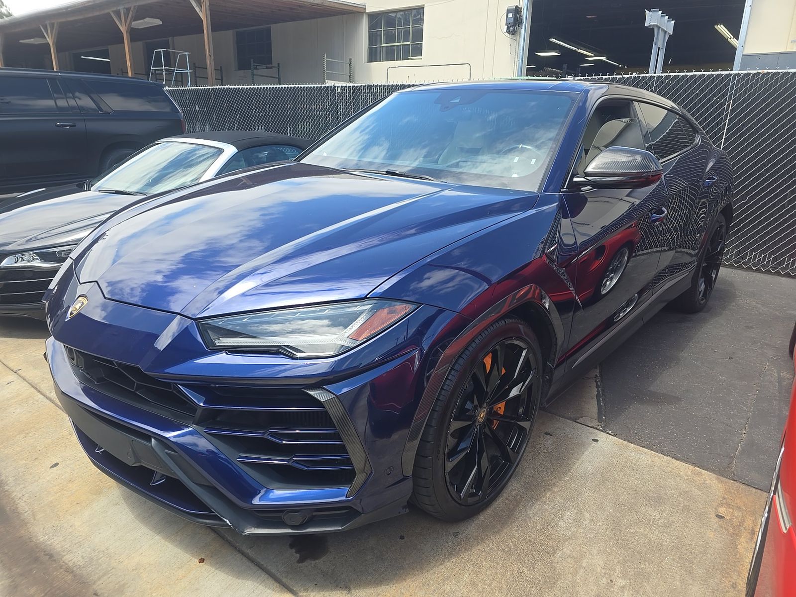 2019 Lamborghini Urus Base AWD
