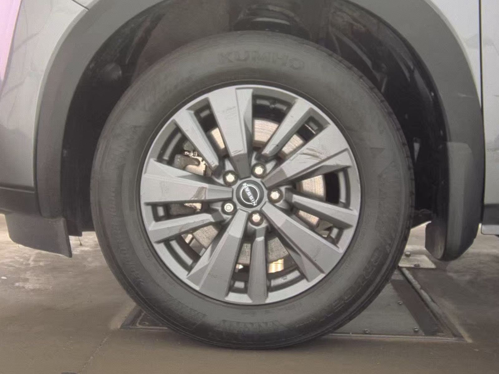 2023 Nissan Pathfinder SV AWD