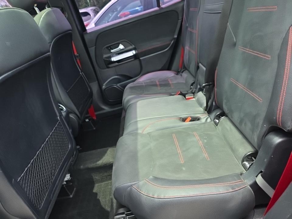 2022 Mercedes-Benz GLB AMG GLB 35 AWD