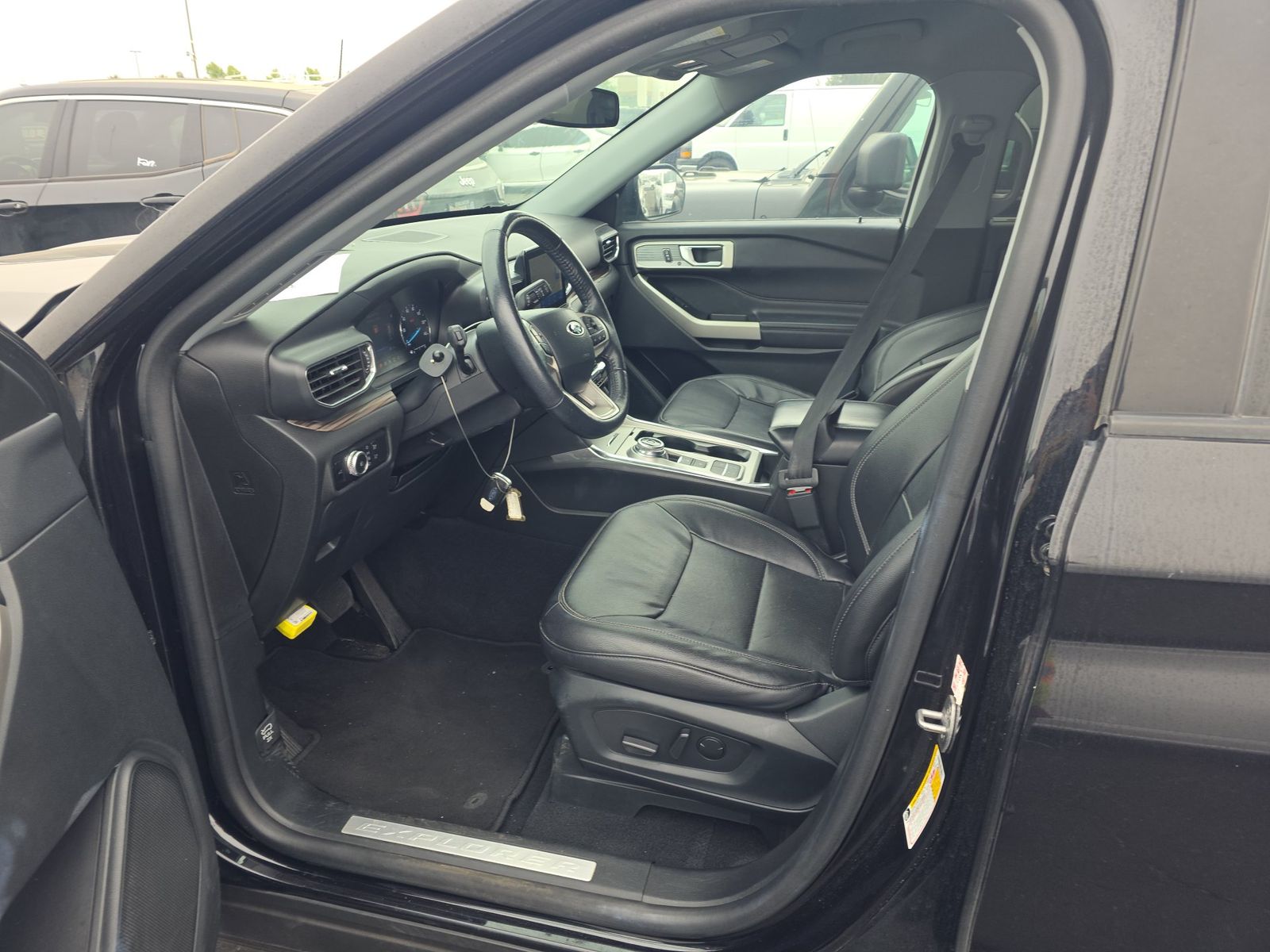 2023 Ford Explorer Limited RWD