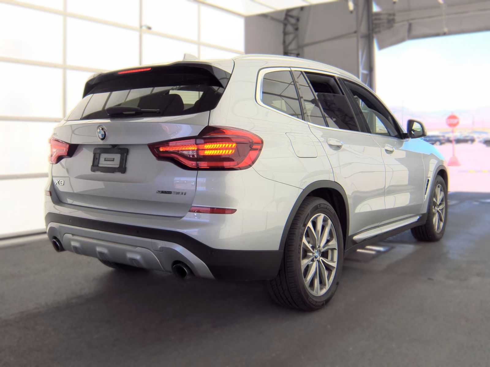 2019 BMW X3 sDrive30i RWD