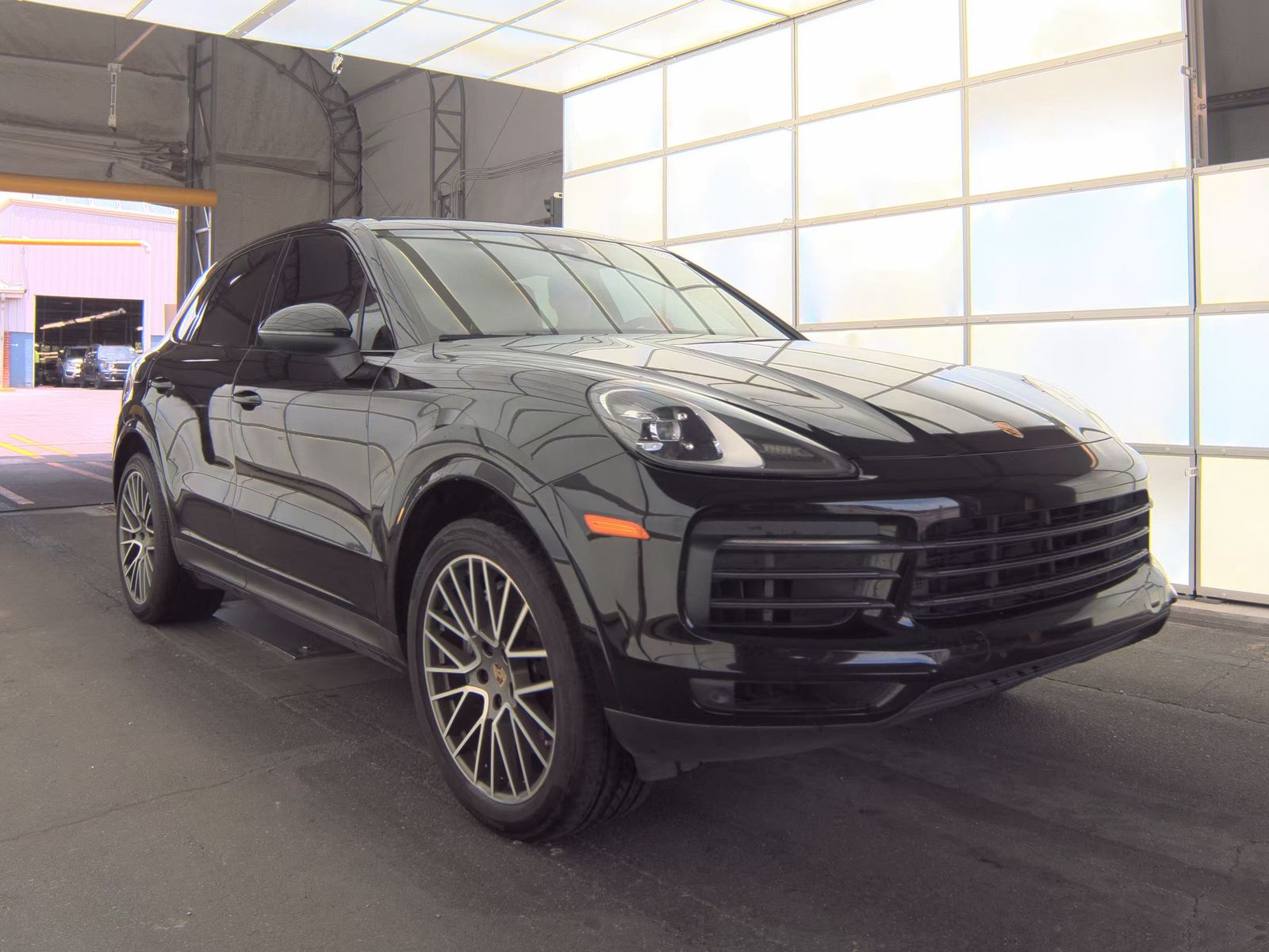 2023 Porsche Cayenne Platinum Edition AWD