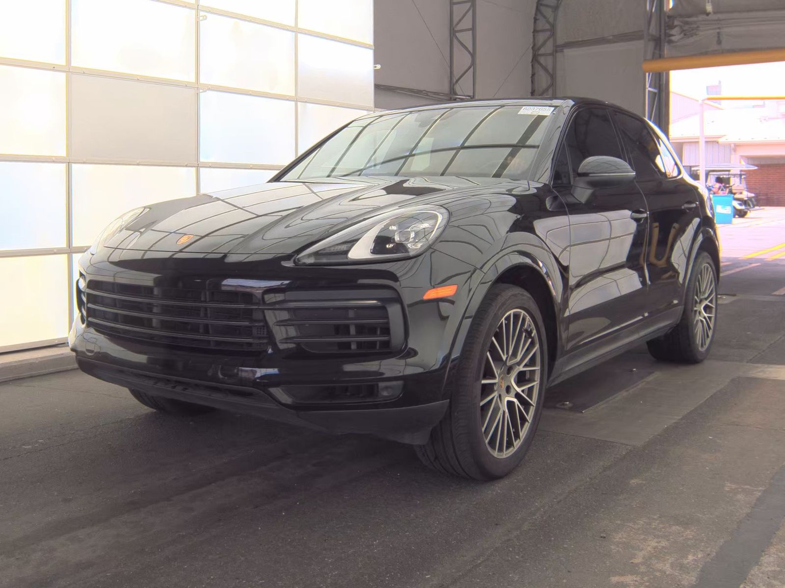 2023 Porsche Cayenne Platinum Edition AWD