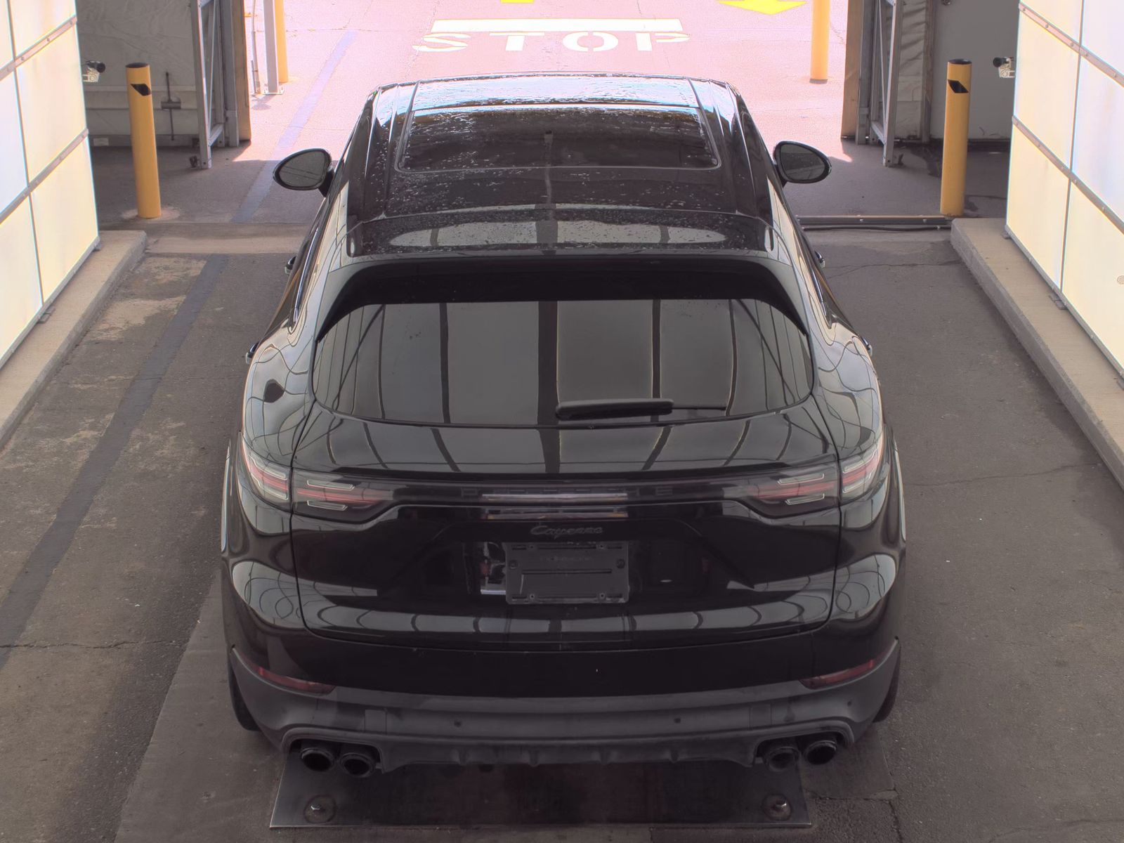2023 Porsche Cayenne Platinum Edition AWD