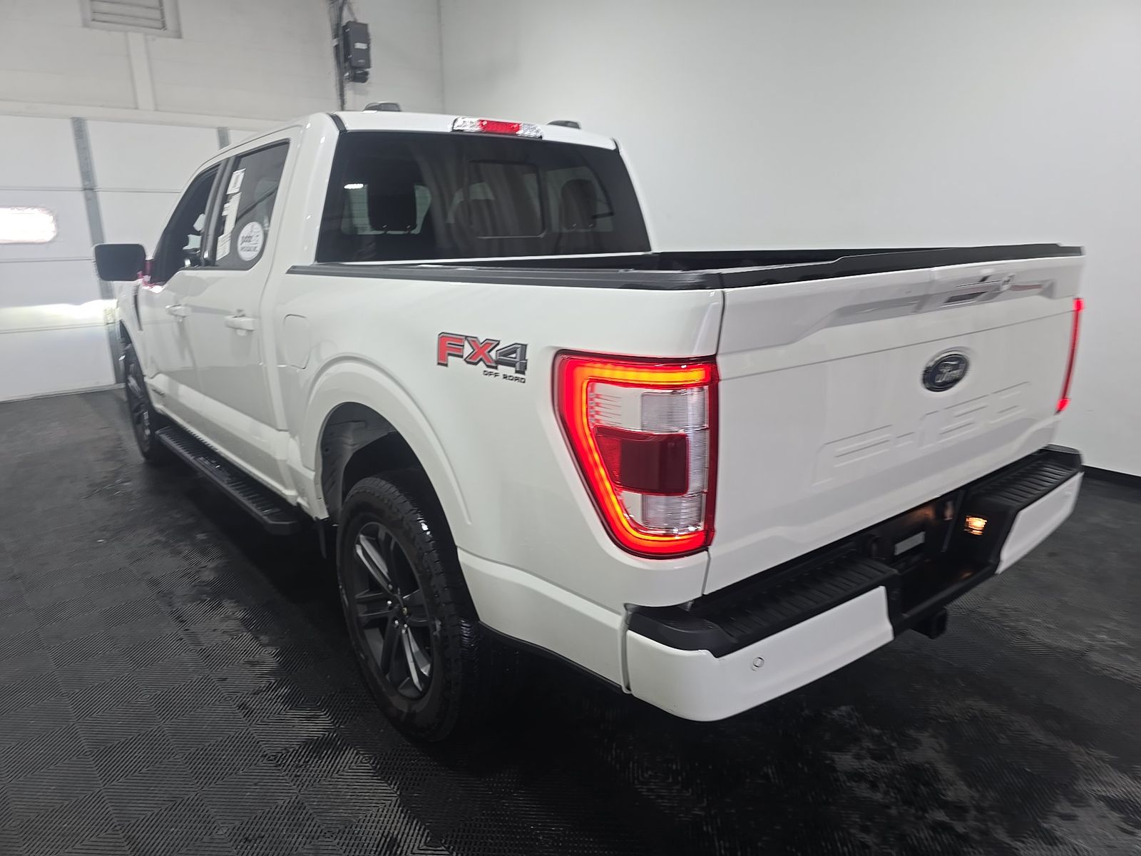 2023 Ford F-150 Hybrid Lariat AWD