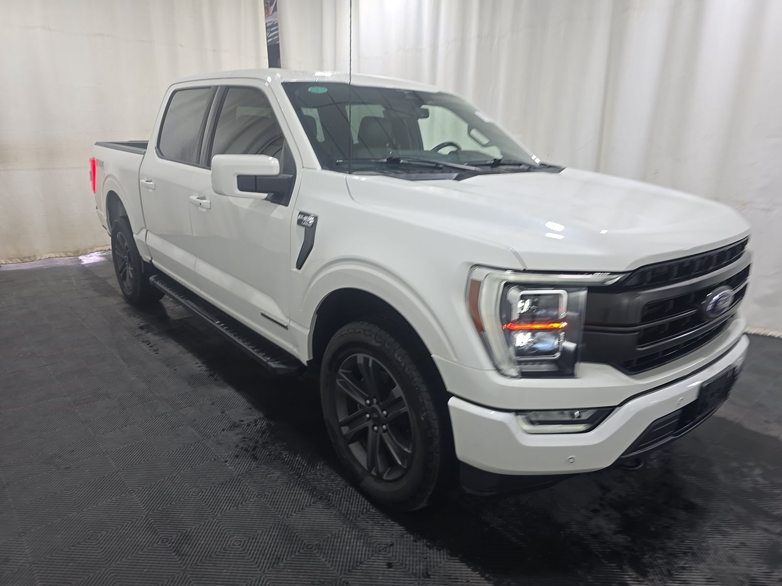 2023 Ford F-150 Hybrid Lariat AWD