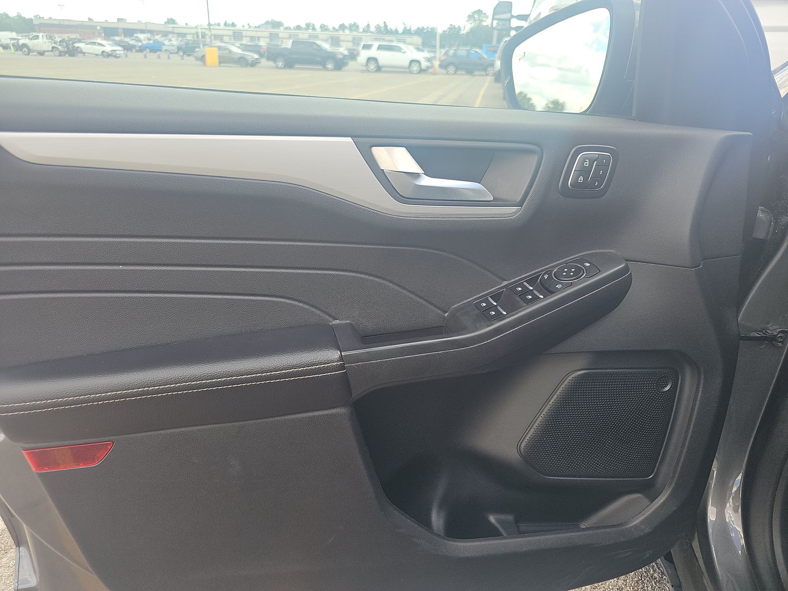 2025 Ford Escape Platinum AWD