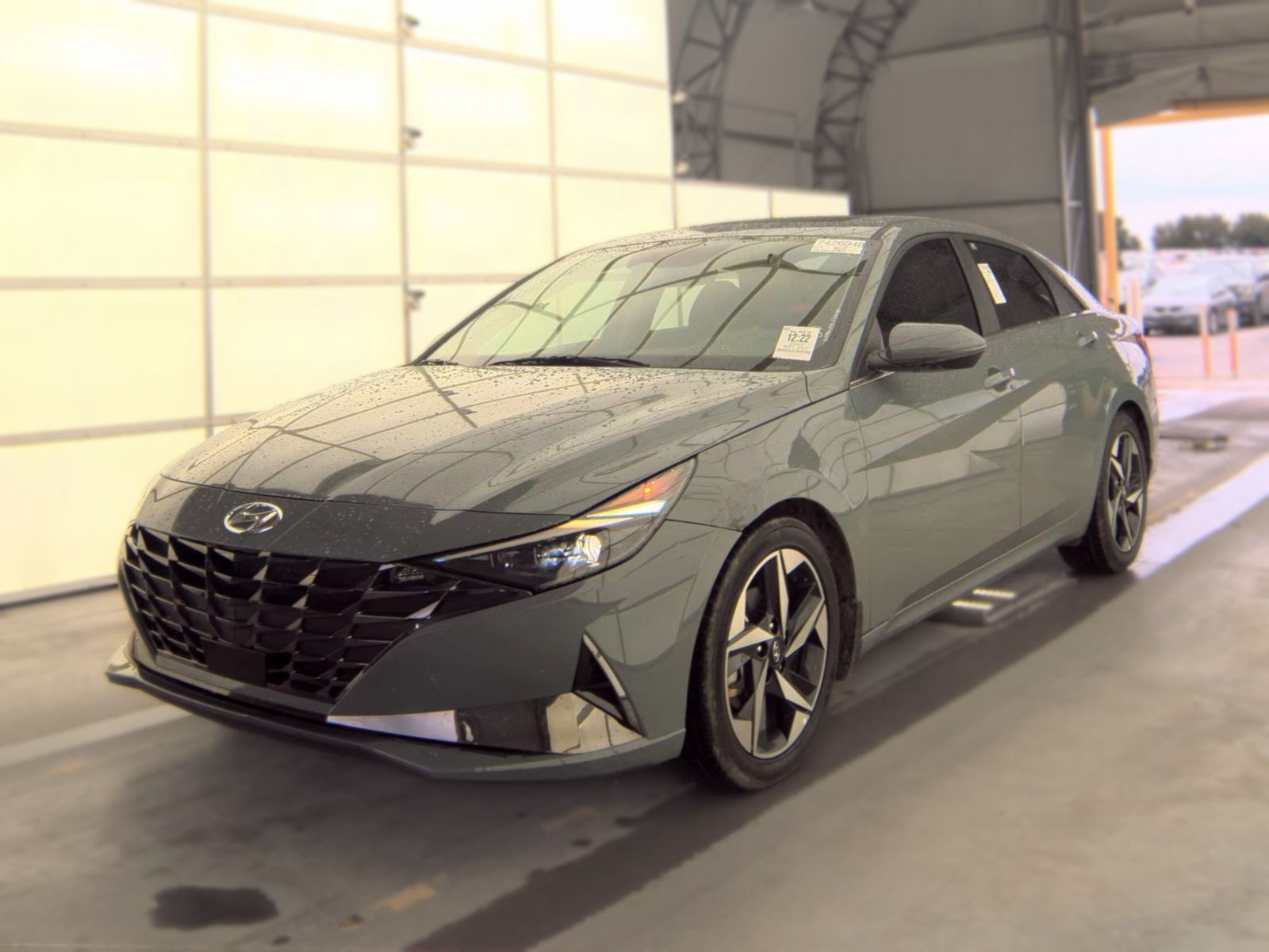 2022 Hyundai Elantra Limited FWD