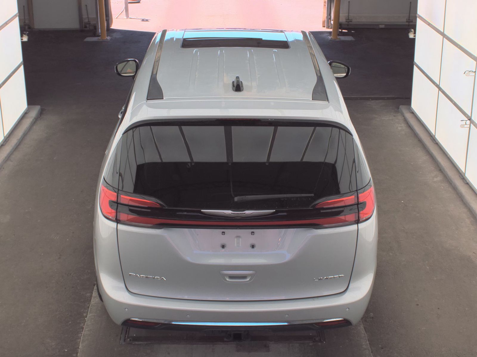 2024 Chrysler Pacifica Limited FWD