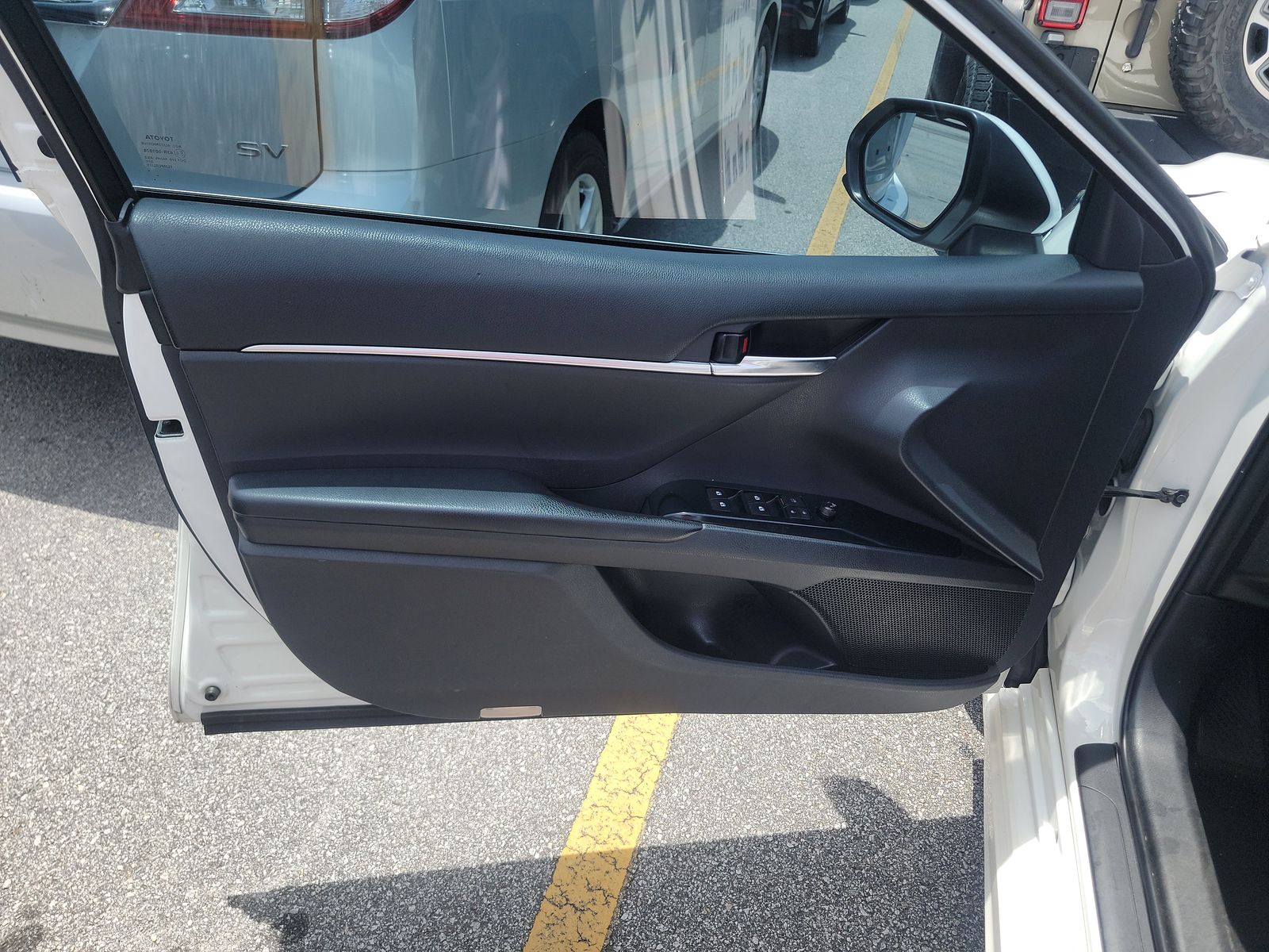 2018 Toyota Camry SE FWD