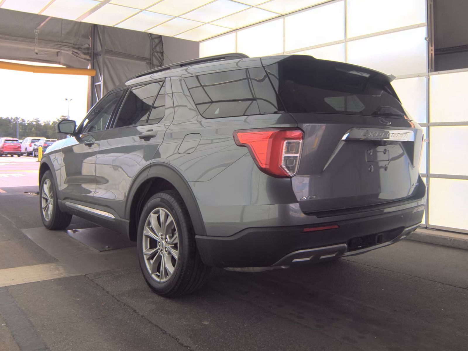 2023 Ford Explorer XLT AWD