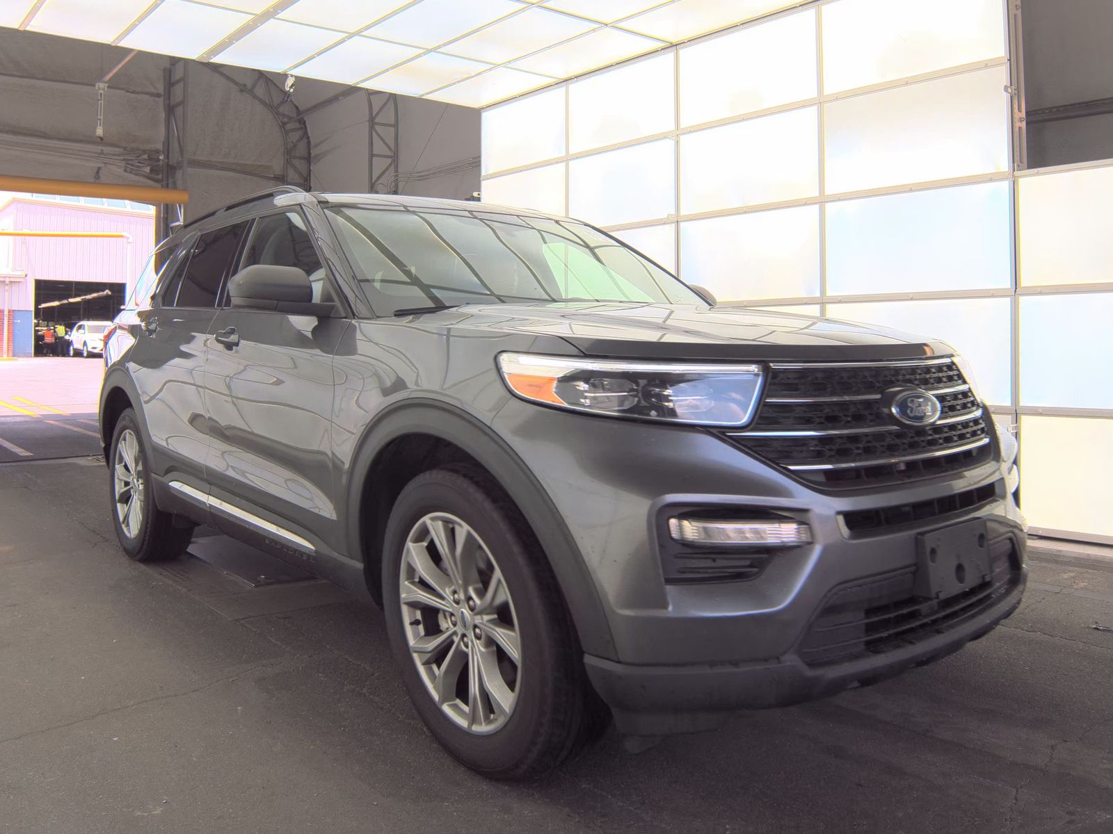 2023 Ford Explorer XLT AWD
