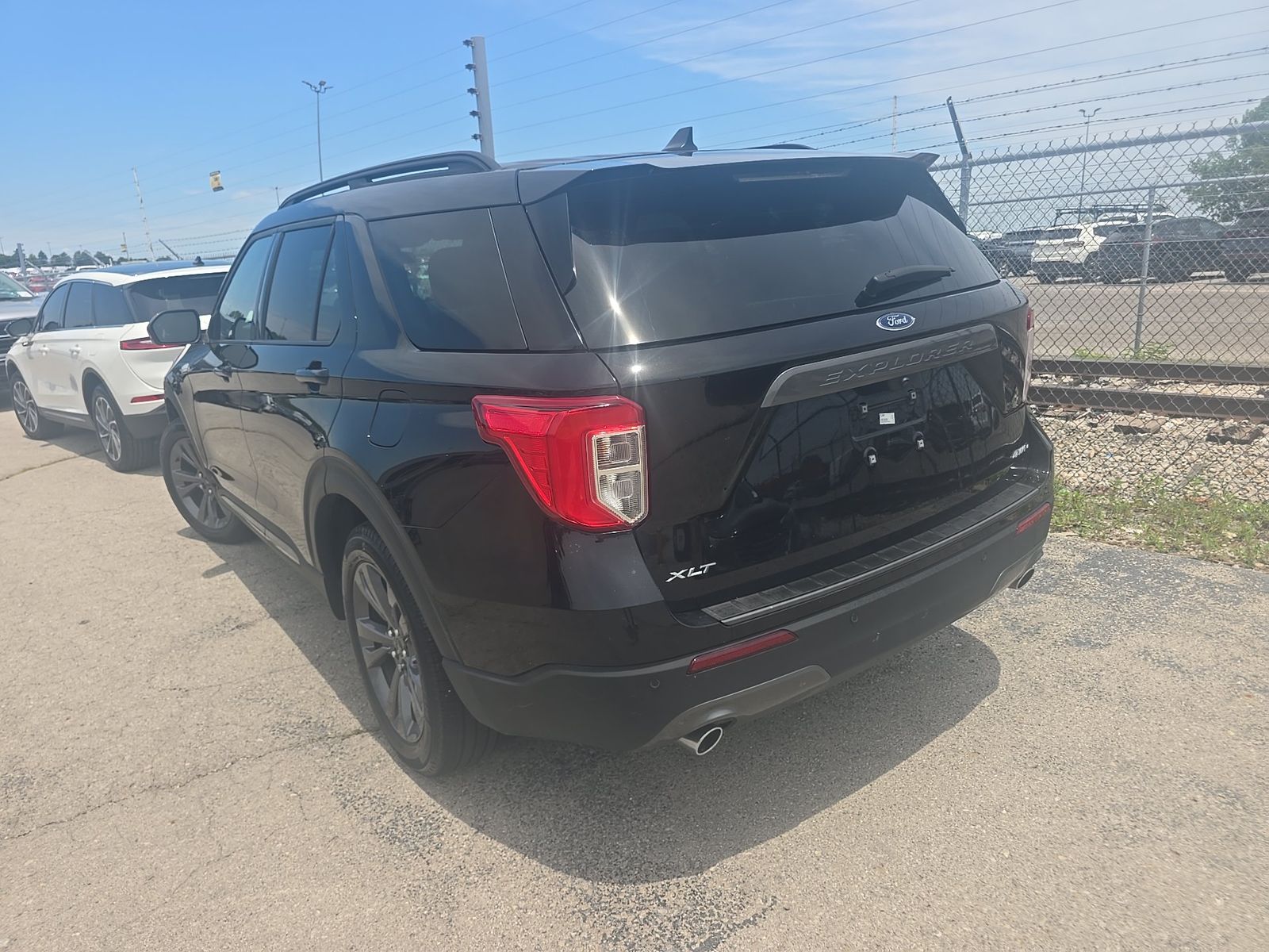 2023 Ford Explorer XLT AWD