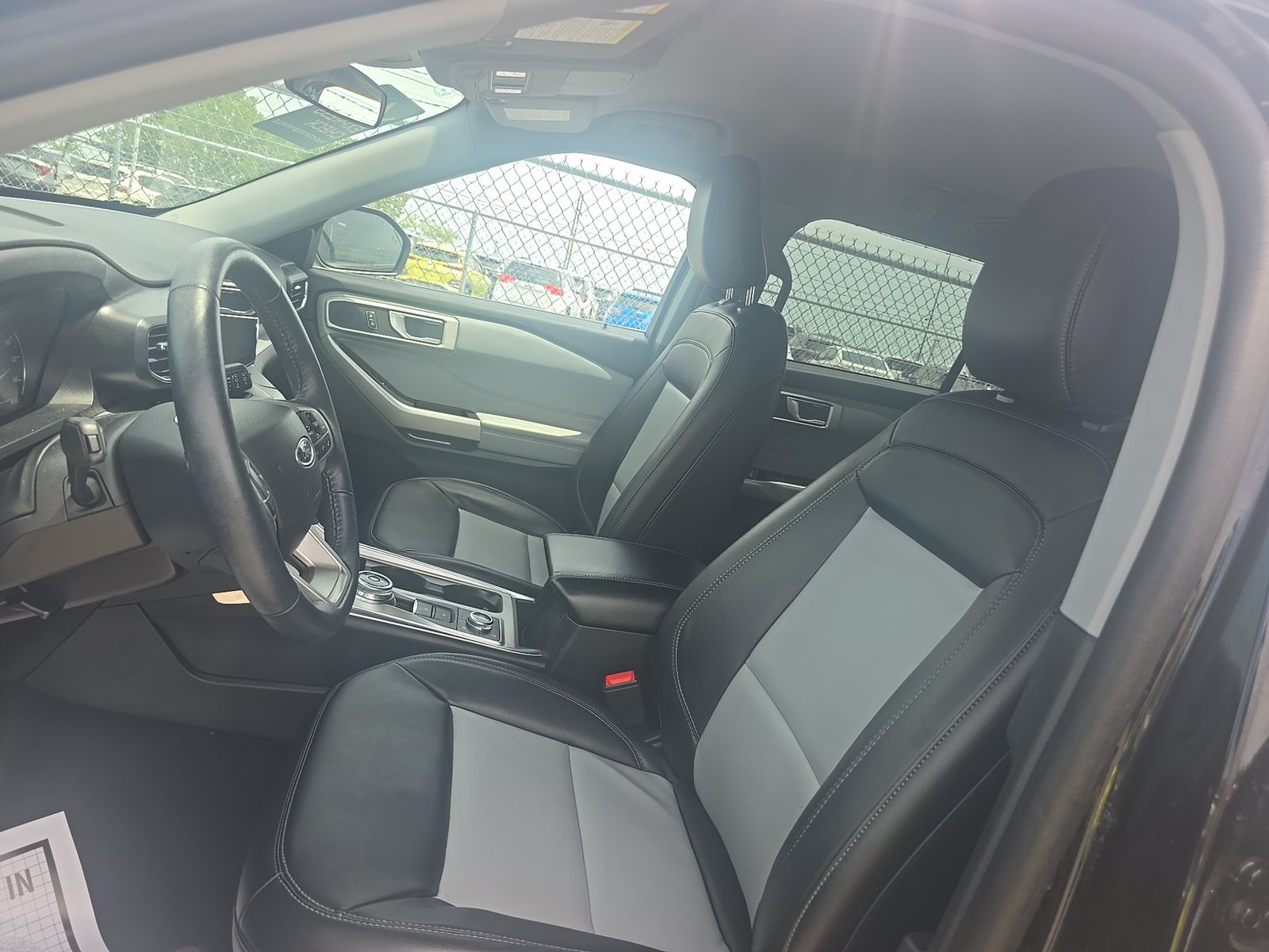 2023 Ford Explorer XLT AWD