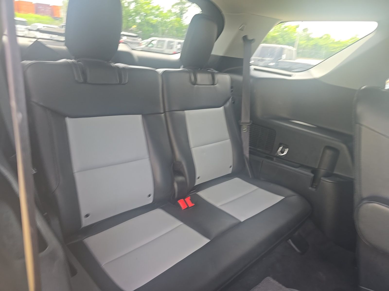 2023 Ford Explorer XLT AWD