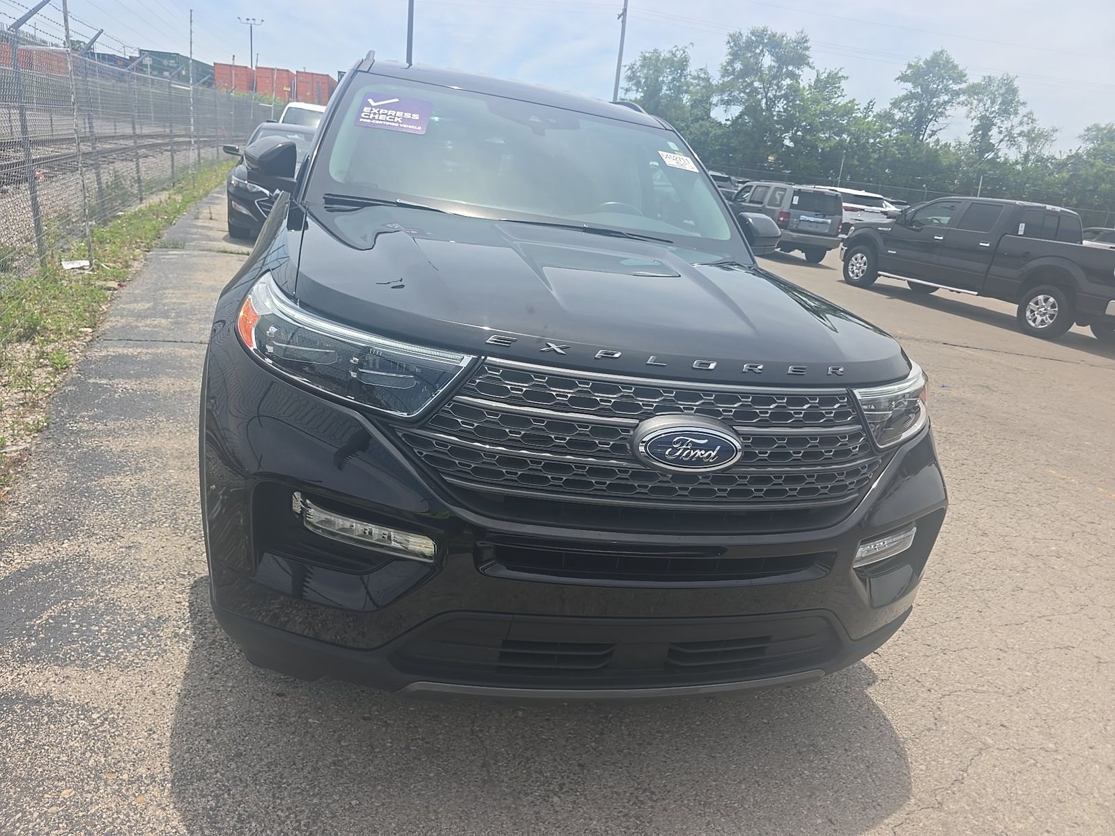 2023 Ford Explorer XLT AWD