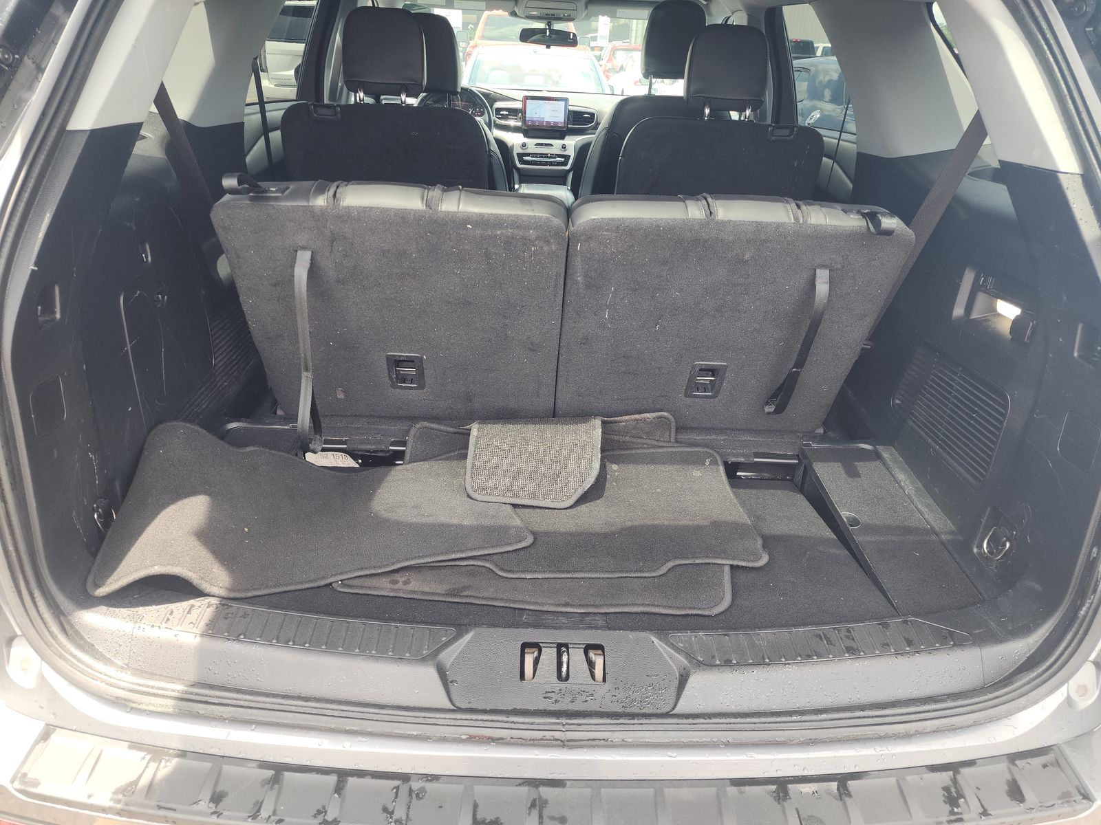 2023 Ford Explorer XLT AWD