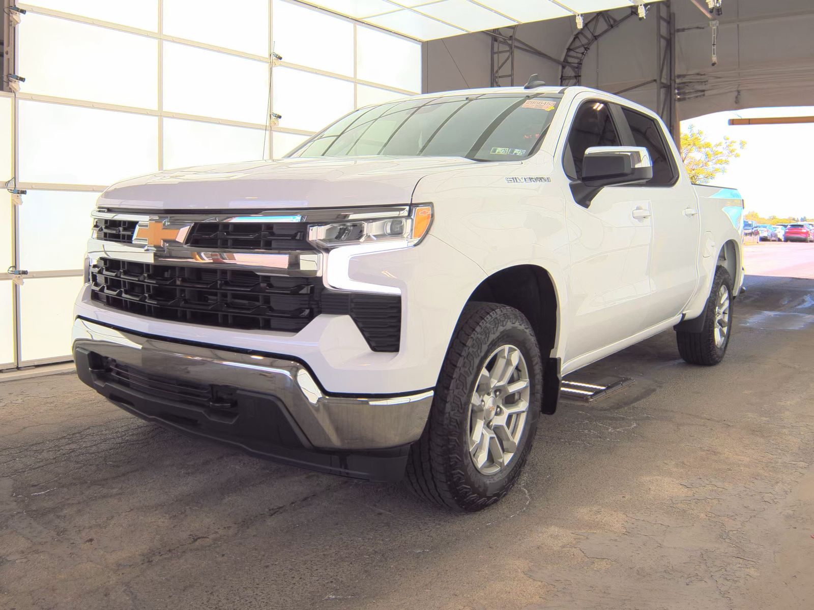 2023 Chevrolet Silverado 1500 LT AWD