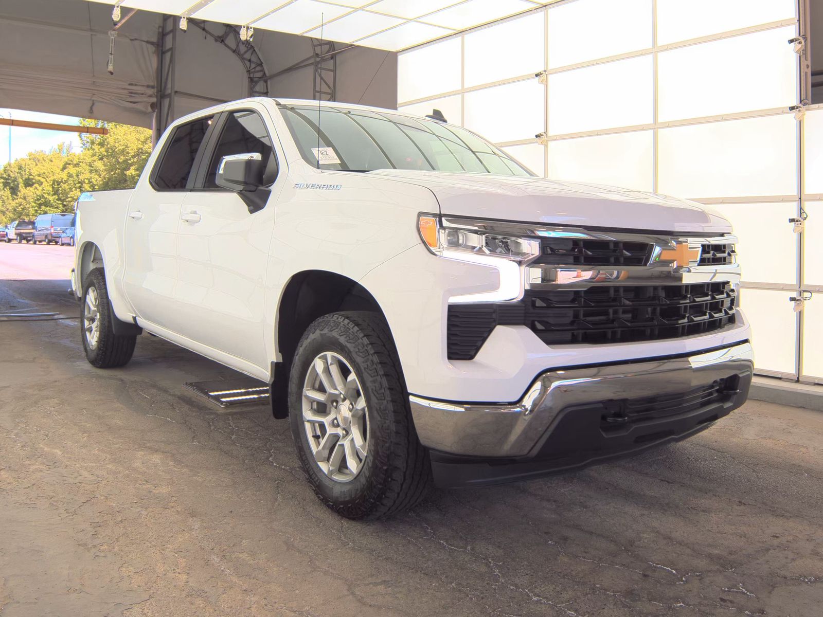 2023 Chevrolet Silverado 1500 LT AWD