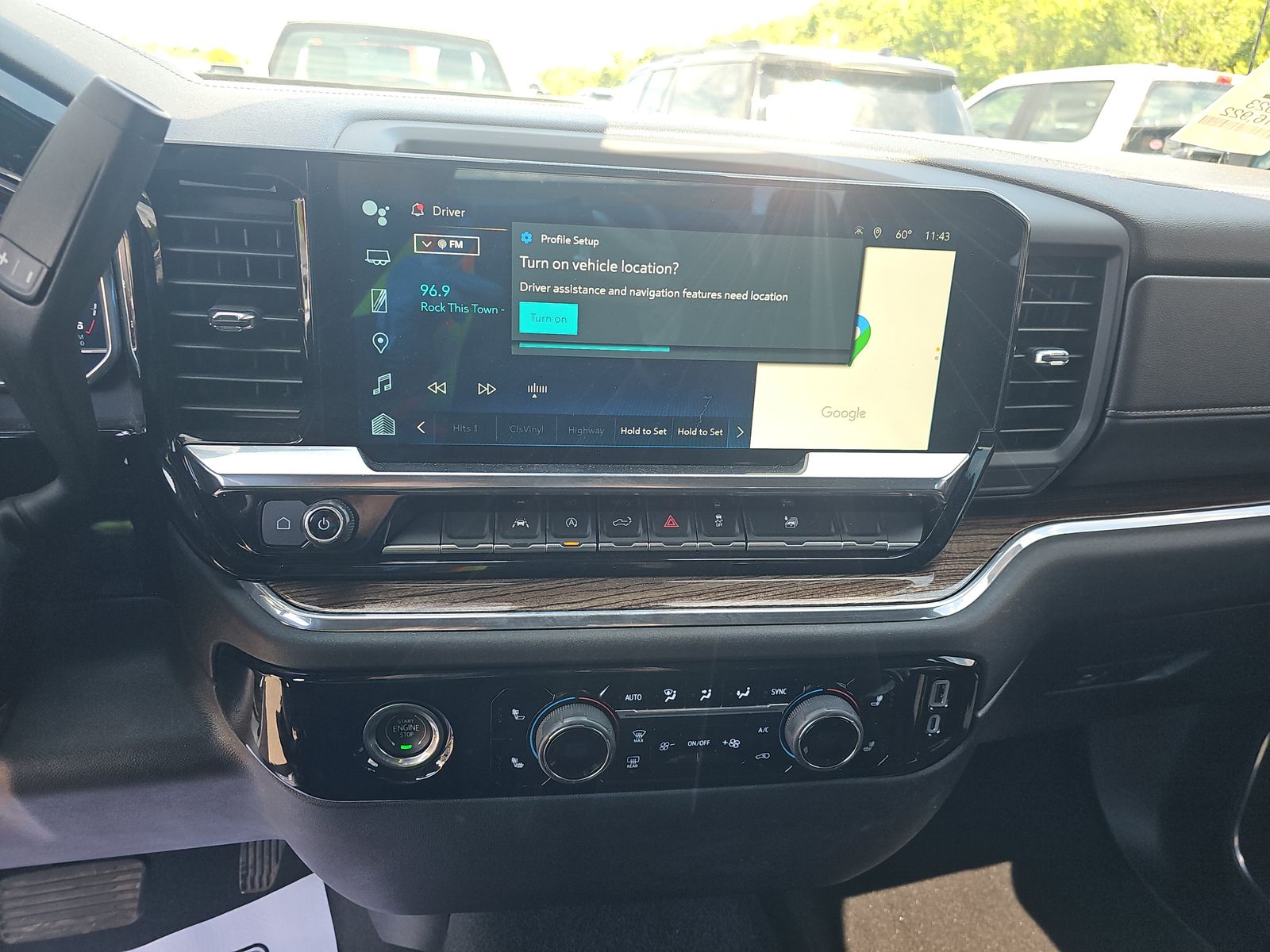 2023 Chevrolet Silverado 1500 LT AWD