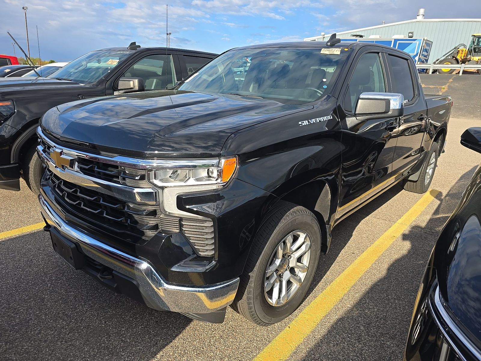 2023 Chevrolet Silverado 1500 LT AWD
