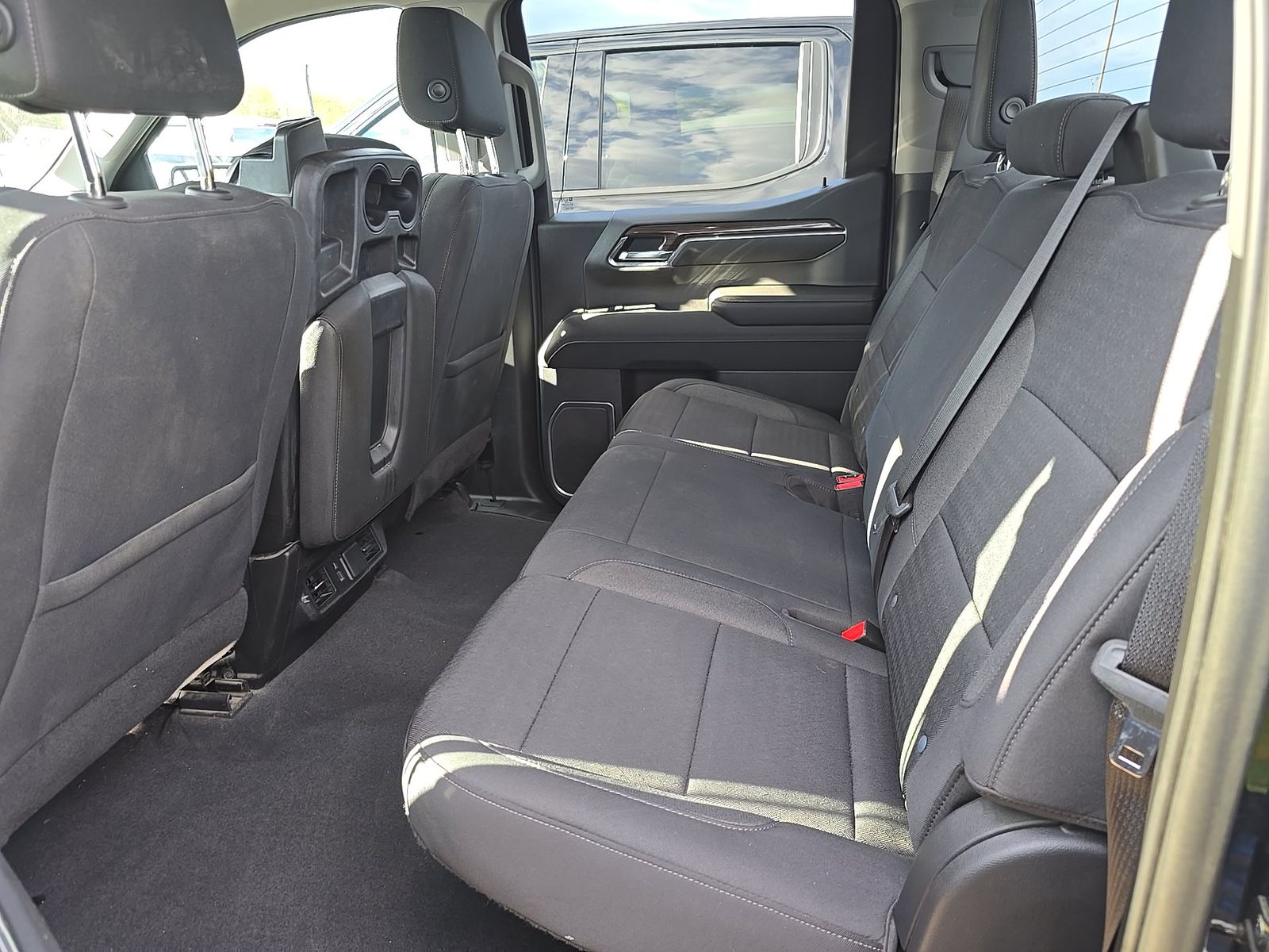 2023 Chevrolet Silverado 1500 LT AWD