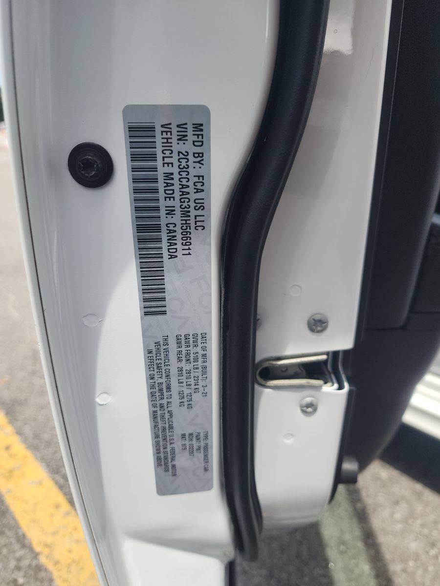 2021 Chrysler 300 Touring L RWD